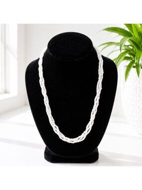 Vintage White Beaded Twisted Necklace With Secure Barrel Clasp 22 Inches Long
